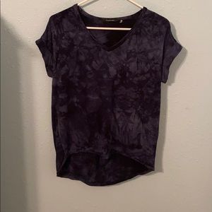 TAHARI blue tie dye top